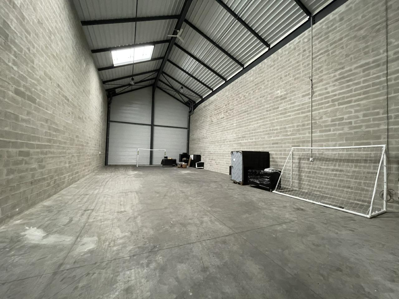 Local d'activité Cormeilles-en-Parisis 377m² Location local d'activité Cormeilles-en-Parisis Val-d'Oise OLACT2420850 2